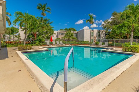 Copropriété à vendre à Boca Raton, Floride: 2 chambres, 139.35 m2 № 2250037 - photo 17