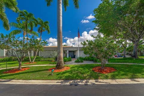 Copropriété à vendre à Boca Raton, Floride: 2 chambres, 139.35 m2 № 2250037 - photo 13