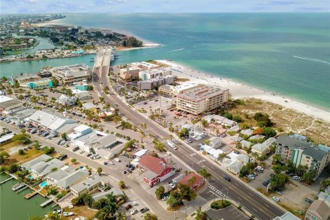 Appartement à louer à Madeira Beach, Floride: 2 chambres, 65.03 m2 № 1744431 - photo 18