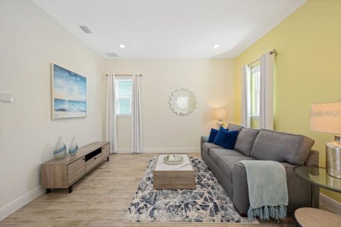 Casa en venta en Kissimmee, Florida, 3 dormitorios, 166.02 m2 № 2208000 - foto 18