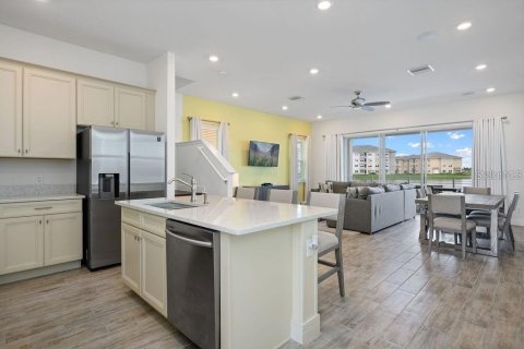 Casa en venta en Kissimmee, Florida, 3 dormitorios, 166.02 m2 № 2208000 - foto 7