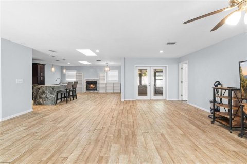 Villa ou maison à vendre à Spring Hill, Floride: 3 chambres, 161.84 m2 № 2438511 - photo 5
