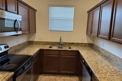 Adosado en alquiler en Orlando, Florida, 3 dormitorios, 166.67 m2 № 1743491 - foto 7