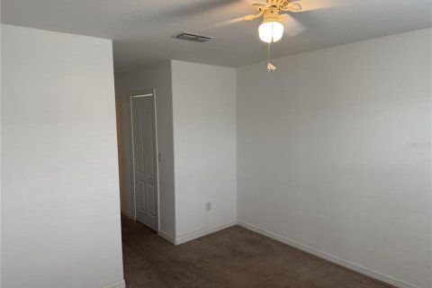 Adosado en alquiler en Orlando, Florida, 3 dormitorios, 166.67 m2 № 1743491 - foto 16