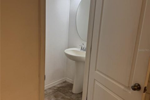 Adosado en alquiler en Orlando, Florida, 3 dormitorios, 166.67 m2 № 1743491 - foto 9