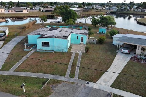 Villa ou maison à North Port, Floride 3 chambres, 166.39 m2 № 2100509