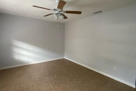 Apartment in Dunedin, Florida 3 bedrooms, 92.9 sq.m. № 1901652 - photo 5