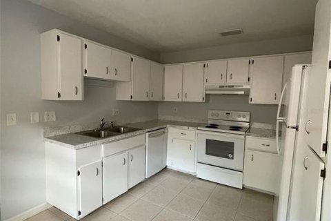 Apartment in Dunedin, Florida 3 bedrooms, 92.9 sq.m. № 1901652 - photo 3