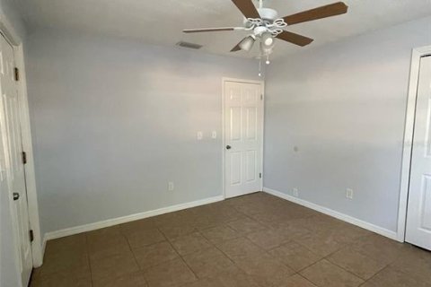 Apartment in Dunedin, Florida 3 bedrooms, 92.9 sq.m. № 1901652 - photo 11