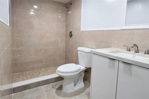 Copropriété à louer à Hialeah, Floride: 2 chambres, 93.27 m2 № 1921322 - photo 9