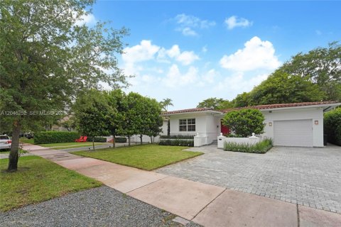 Casa en venta en Coral Gables, Florida, 3 dormitorios, 158.31 m2 № 2244753 - foto 24