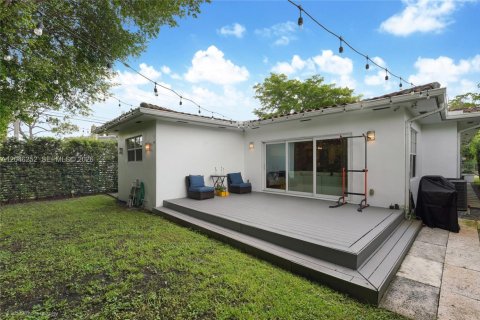 Casa en venta en Coral Gables, Florida, 3 dormitorios, 158.31 m2 № 2244753 - foto 22