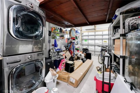 Casa en venta en Coral Gables, Florida, 3 dormitorios, 158.31 m2 № 2244753 - foto 18