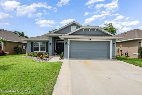 House in Cocoa, Florida 4 bedrooms, 169.83 sq.m. № 1829083 - photo 2