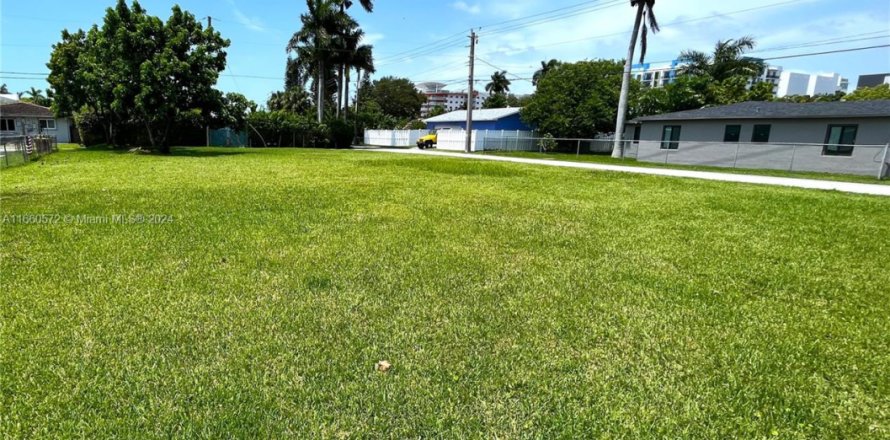 Land in Dania Beach, Florida № 1862100