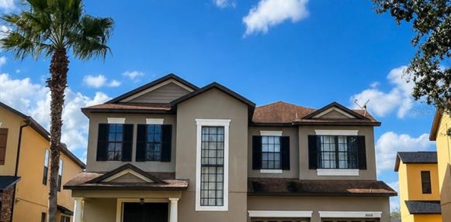 Casa en Orlando, Florida 4 dormitorios, 251.49 m2 № 2147493