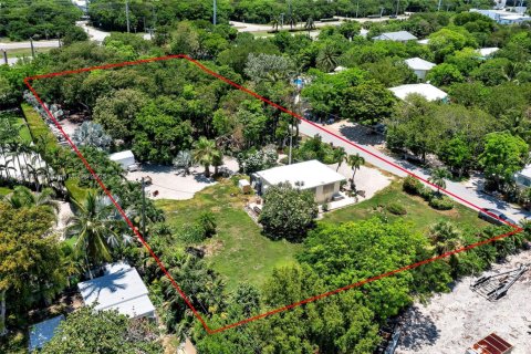 Land in Key Largo, Florida № 2012531 - photo 10
