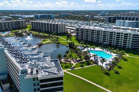 Copropriété à vendre à Sarasota, Floride: 2 chambres, 124.02 m2 № 1787675 - photo 2