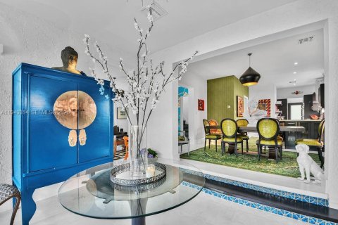 Casa en alquiler en Miami, Florida, 4 dormitorios, 207.54 m2 № 2005833 - foto 7