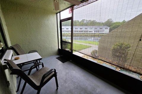 Condominio en venta en Lutz, Florida, 1 dormitorio, 42.36 m2 № 2238145 - foto 18