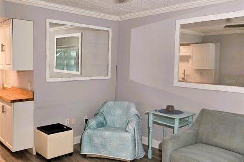 Condominio en venta en Lutz, Florida, 1 dormitorio, 42.36 m2 № 2238145 - foto 4
