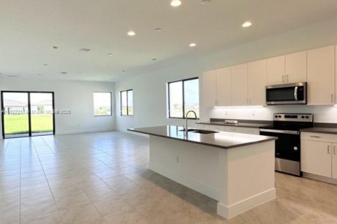 Casa en venta en Ave Maria, Florida, 4 dormitorios № 1798774 - foto 10