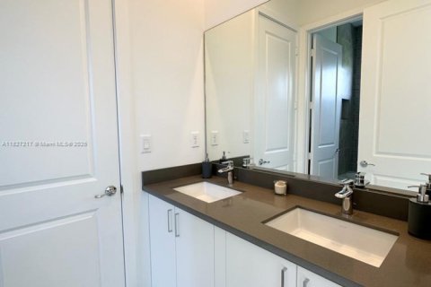 Casa en venta en Ave Maria, Florida, 4 dormitorios № 1798774 - foto 15