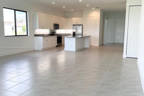 Casa en venta en Ave Maria, Florida, 4 dormitorios № 1798774 - foto 8
