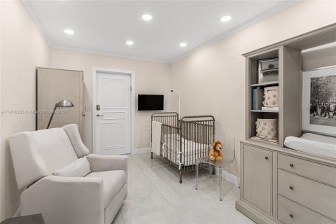 Condo in Sunny Isles Beach, Florida, 6 bedrooms  № 1970029 - photo 23