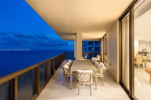 Condo in Sunny Isles Beach, Florida, 6 bedrooms  № 1970029 - photo 6