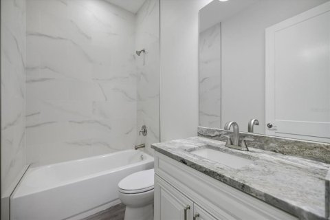 Casa en venta en Sarasota, Florida, 4 dormitorios, 216.74 m2 № 2144737 - foto 27