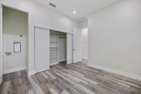 Casa en venta en Sarasota, Florida, 4 dormitorios, 216.74 m2 № 2144737 - foto 23
