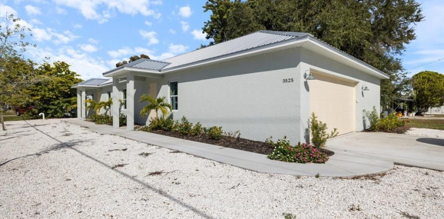 Casa en Sarasota, Florida 4 dormitorios, 216.74 m2 № 2144737