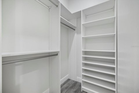 Casa en venta en Sarasota, Florida, 4 dormitorios, 216.74 m2 № 2144737 - foto 29