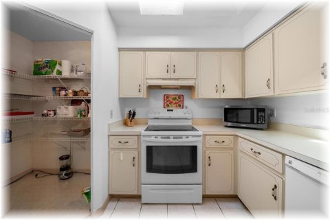 Casa en venta en Ocala, Florida, 3 dormitorios, 146.69 m2 № 2117744 - foto 10