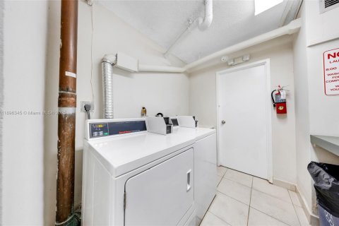 Copropriété à vendre à Miami Beach, Floride: 1 chambre, 78.04 m2 № 1950453 - photo 20