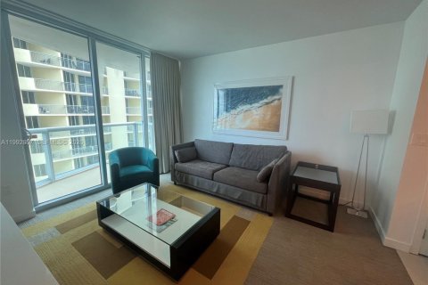 Hotel en venta en Sunny Isles Beach, Florida, 1 dormitorio, 59.83 m2 № 2056694 - foto 6
