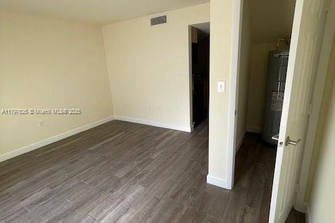 Appartement à louer à Miami, Floride: 3 chambres, 91.23 m2 № 2056865 - photo 8