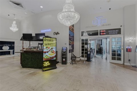 Propiedad comercial en venta en Miami Beach, Florida № 2042089 - foto 7