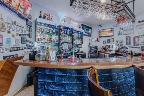 Propiedad comercial en venta en Miami Beach, Florida № 2042089 - foto 24