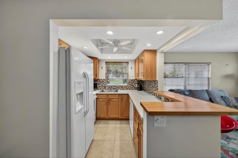 Condominio en alquiler en Deerfield Beach, Florida, 1 dormitorio, 65.03 m2 № 2085651 - foto 2