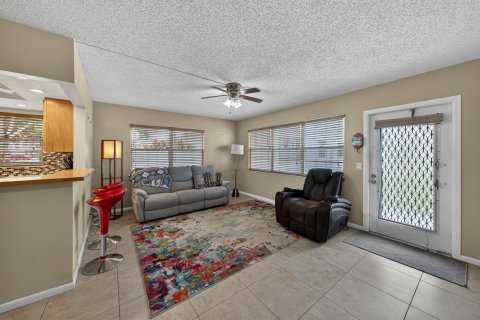 Condominio en alquiler en Deerfield Beach, Florida, 1 dormitorio, 65.03 m2 № 2085651 - foto 6