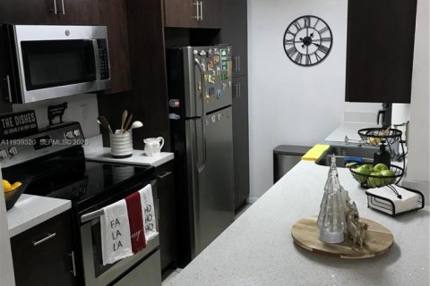 Copropriété à louer à Miami, Floride: 2 chambres, 82.78 m2 № 1996613 - photo 8