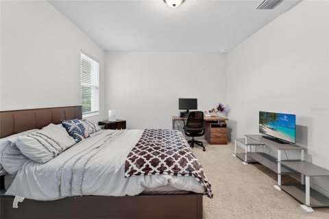 House in Apollo Beach, Florida 4 bedrooms, 205.22 sq.m. № 1903607 - photo 18