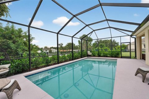 House in Apollo Beach, Florida 4 bedrooms, 205.22 sq.m. № 1903607 - photo 3