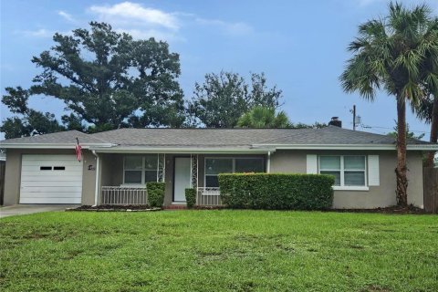Casa en Clearwater, Florida 2 dormitorios, 103.03 m2 № 2350219
