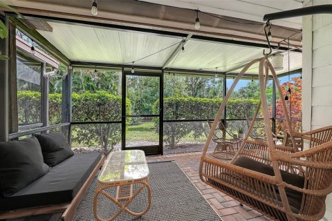 Copropriété à vendre à Sarasota, Floride: 3 chambres, 122.72 m2 № 2389197 - photo 19