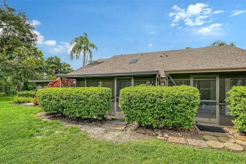 Copropriété à vendre à Sarasota, Floride: 3 chambres, 122.72 m2 № 2389197 - photo 24
