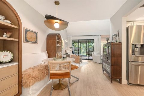 Copropriété à vendre à Sarasota, Floride: 3 chambres, 122.72 m2 № 2389197 - photo 7
