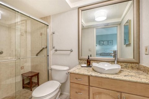 Copropriété à vendre à Sarasota, Floride: 3 chambres, 122.72 m2 № 2389197 - photo 28
